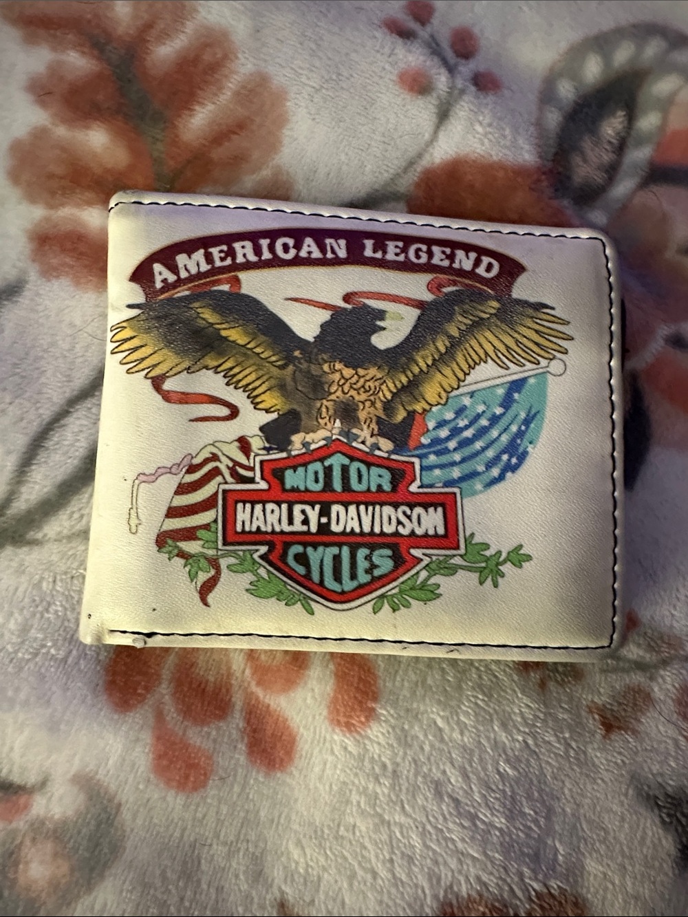 Harley-Davidson White Wallet with Eagle & Red Logo